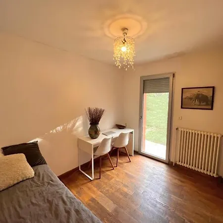 Privée Proche Métro Et Rocade Séjour chez l'habitant *